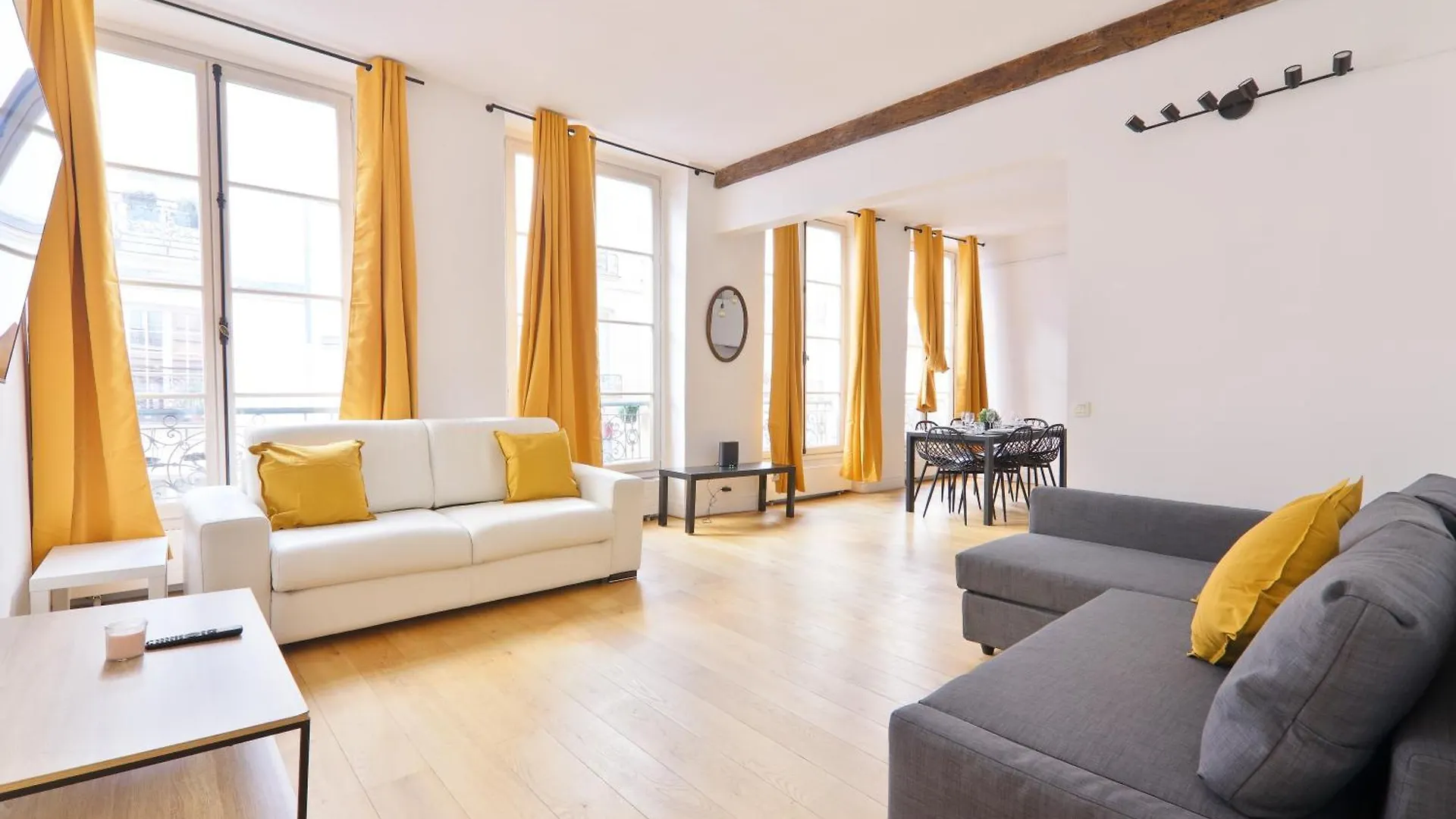 Apartment Appartement Mezzanine Quartier Chatelet Les Halles 4 Free Netflix Paris