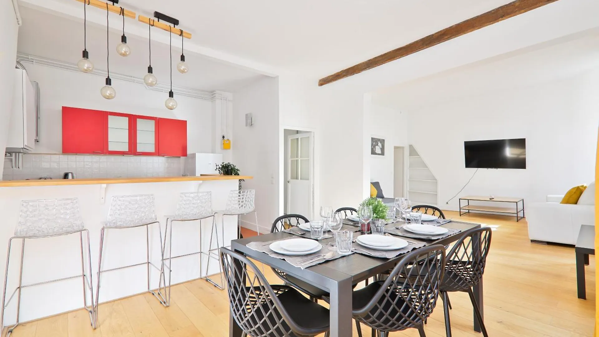 Apartment Appartement Mezzanine Quartier Chatelet Les Halles 4 Free Netflix Paris